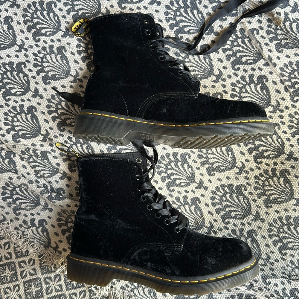dr. marten velvet boots